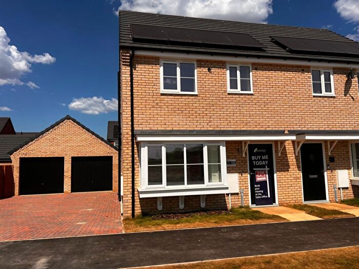 3 Bedroom Property To Rent In Daisy Road, Holbeach, Spalding, PE12