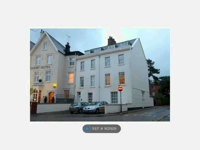 1 Bedroom Flat To Rent In Redvers Court, Exeter, EX4