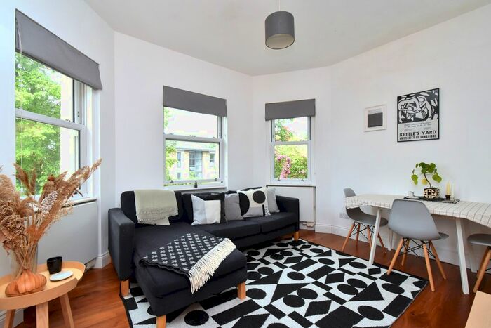 2 Bedroom Flat To Rent In Brockley Park, Forest Hill, London, SE23