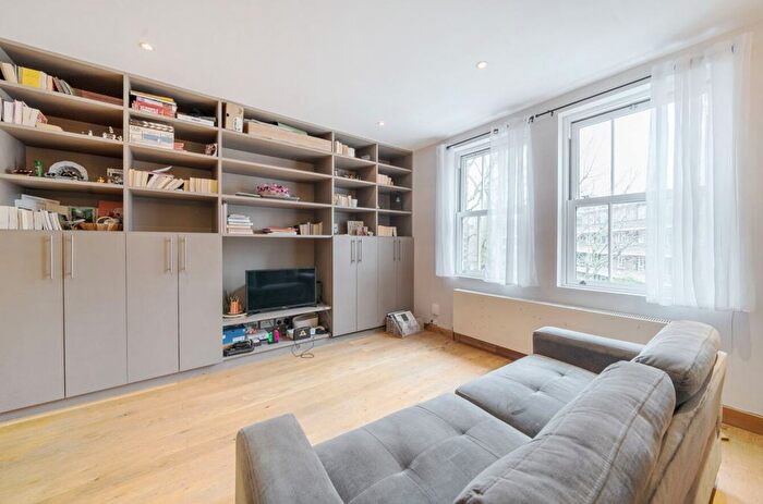 1 Bedroom Flat For Sale In Webber Street, London, SE1