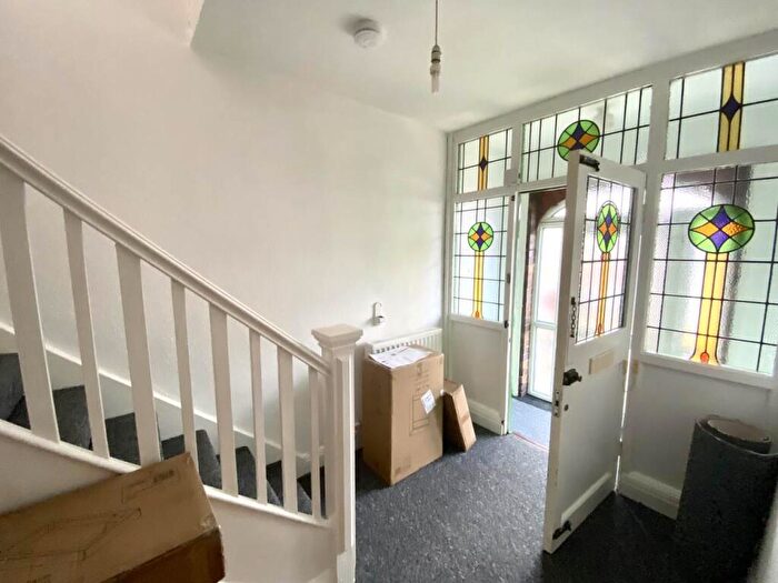 4 Bedroom Semi-Detached House To Rent In Muller Road, Horfield, Bristol, BS7