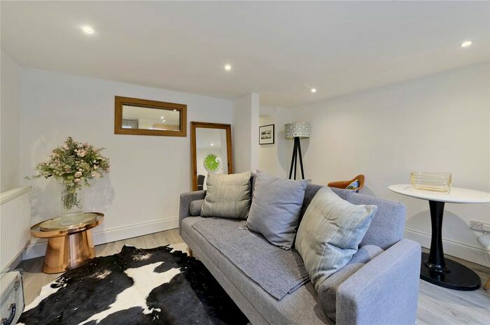 1 Bedroom Flat To Rent In Masbro Road, Brook Green, London, Uk, W14