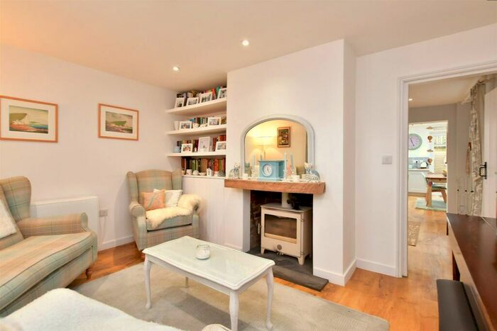3 Bedroom End Of Terrace House For Sale In Cooksbridge, Lewes, East Sussex, BN8