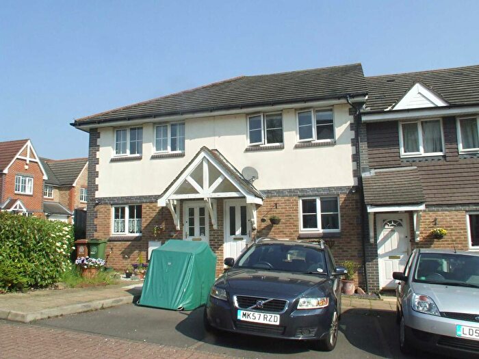 2 Bedroom Terraced House To Rent In Autumn Drive, South Sutton, Surrey, SM2
