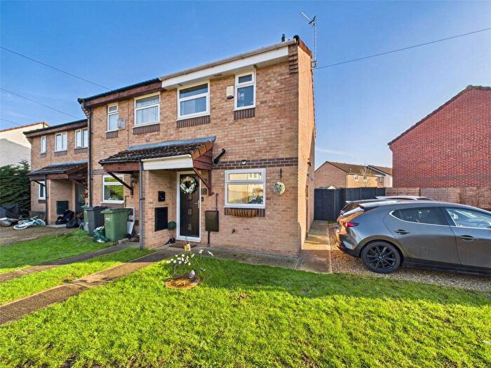 2 Bedroom End Of Terrace House For Sale In Maple Close, Hardwicke, Gloucester, Gloucestershire, GL2