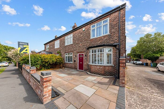 3 Bedroom Semi-Detached House For Sale In Algernon Street, Stockton Heath, WA4