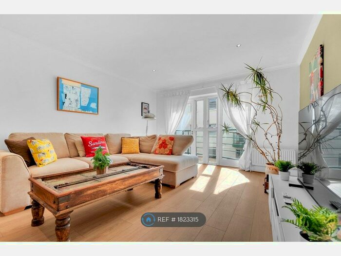 4 Bedroom Terraced House To Rent In Golden Lane, Brighton, BN1