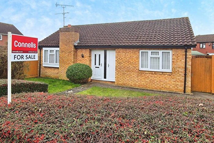 2 Bedroom Detached Bungalow For Sale In Abbotts Grove, Peterborough, PE4