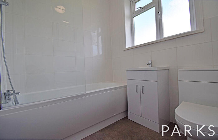 2 Bedroom Apartment To Rent In Davigdor Court, Davigdor Road, Hove, East Sussex, BN3