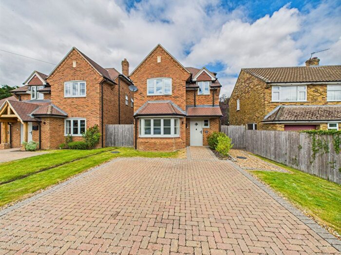 3 Bedroom Detached House For Sale In Meadow Cottage, Hatches Lane, Great Kingshill, High Wycombe, Buckinghamshire, HP15