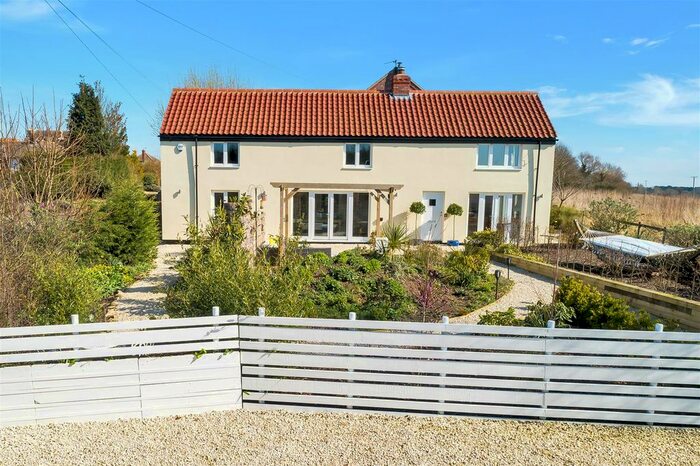 4 Bedroom Detached House For Sale In Moor Lane, Martin, Lincoln, LN4