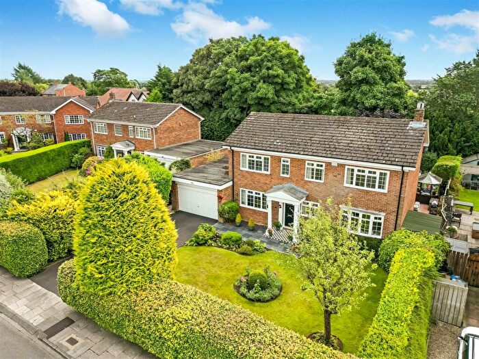 5 Bedroom Detached House For Sale In Farr Holme, Darlington, DL3