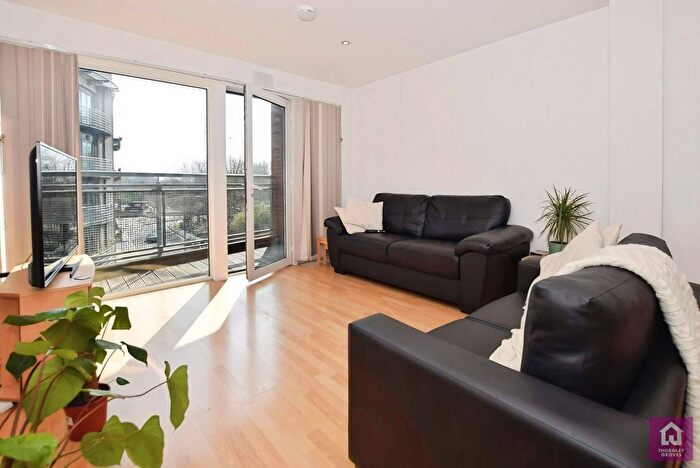 2 Bedroom Flat For Sale In The Boatmans, City Road East, Southern Gateway, Manchester City Centre, M15