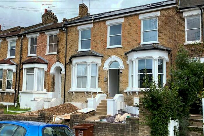 1 Bedroom Flat To Rent In Upland Road, London, SE22