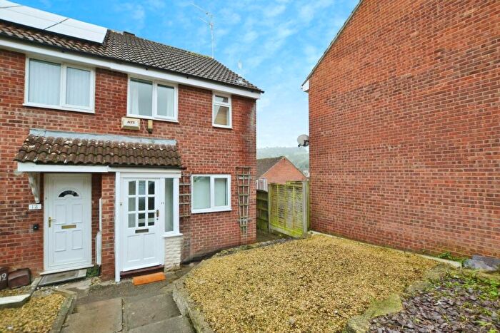 2 Bedroom End Of Terrace House To Rent In Peart Drive, Bristol, BS13