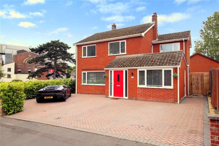 4 Bedroom Detached House For Sale In Kingsway, Saxlingham Thorpe, Norwich, Norfolk, NR15