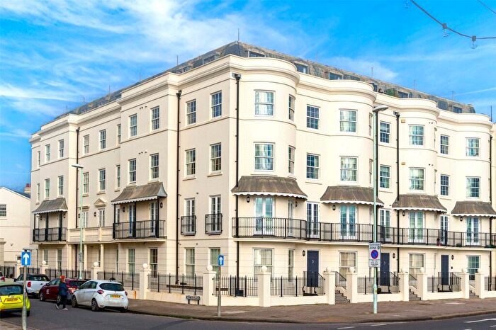 2 Bedroom Flat For Sale In Nautilus, Marine Parade, Worthing, West Sussex, BN11