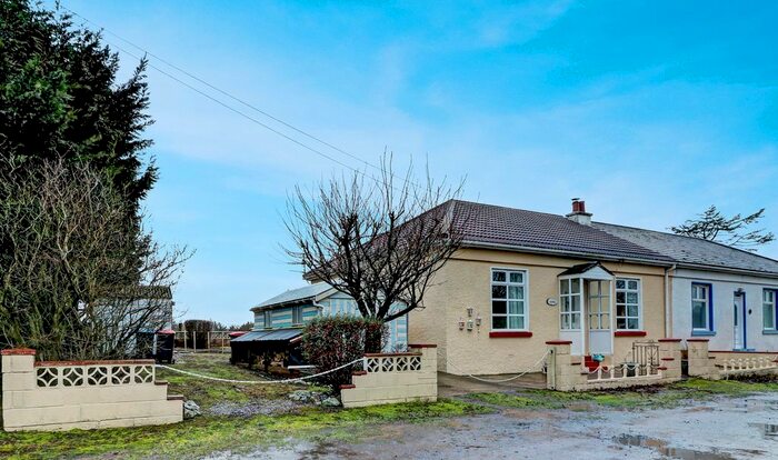 2 Bedroom Cottage For Sale In Dunragit, Stranraer DG9