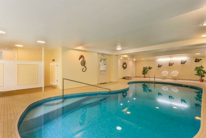 2 Bedroom Apartment To Rent In Batts Hill Reigate, RH2