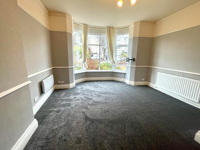 1 Bedroom Flat To Rent In Abbey Road, Llandudno, LL30