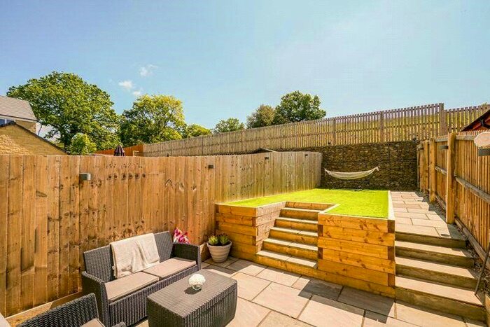 3 Bedroom Terraced House For Sale In Rowling Hollins, Colne, BB8