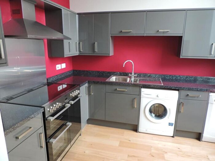 3 Bedroom Flat To Rent In Lustrous House, Green Street, Gillingham, ME7