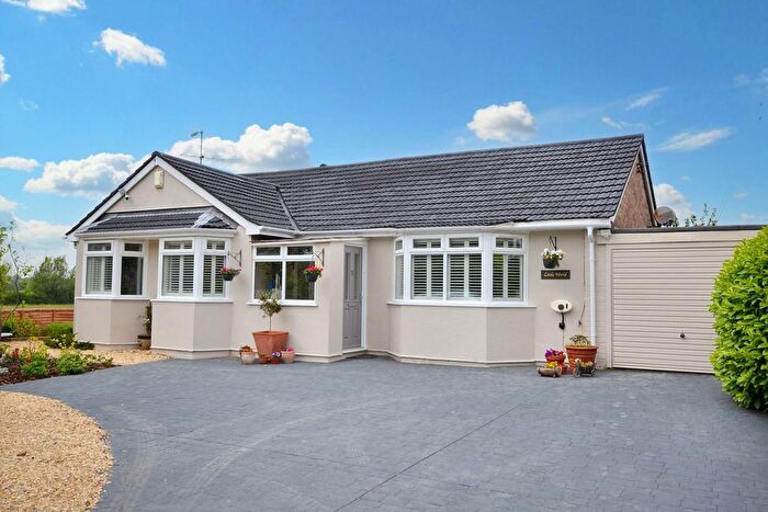 4 Bedroom Detached House For Sale In Hammock Road, Eckington, Pershore, Worcestershire, WR10