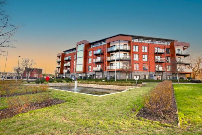 1 Bedroom Serviced Apartments To Rent In Bell Flower Lodge, Harold Wood, RM3