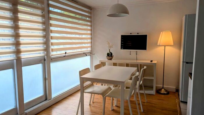 3 Bedroom Flat To Rent In Clipstone Street, Fitzrovia, W, W1