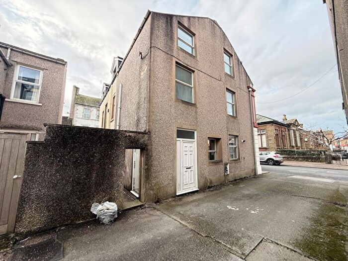 4 Bedroom End Of Terrace House For Sale In Market Square, Cleator Moor, Cumbria, CA25