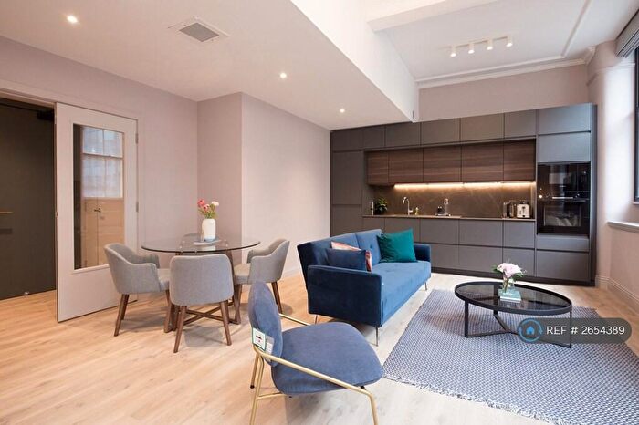 2 Bedroom Flat To Rent In Charlotte Street, Manchester, M1