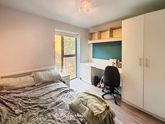 1 Bedroom Property To Rent In Kingston Hall Road, Kingston Upon Thames, KT1