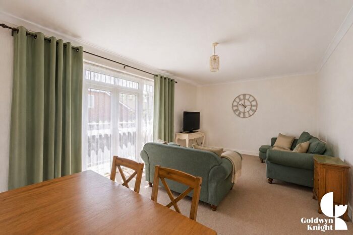 2 Bedroom Terraced House To Rent In Abbey Wood, London, SE2