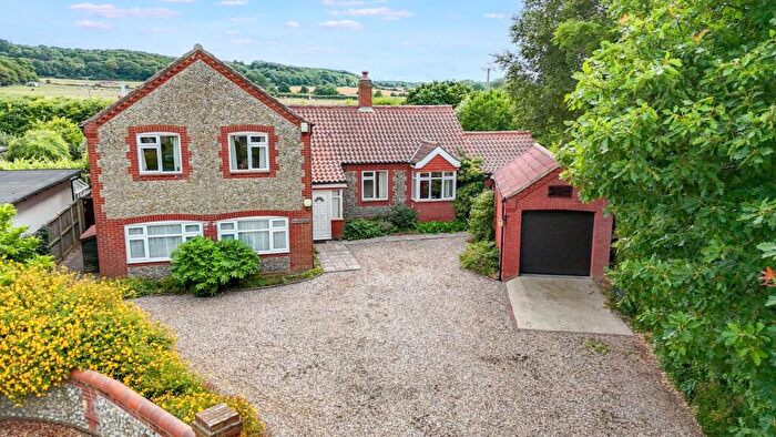 4 Bedroom Detached House For Sale In Church Lane, West Runton, NR27