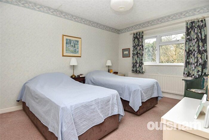4 Bedroom Detached House For Sale In Oakfield Road, Selly Park, Birmingham, B29