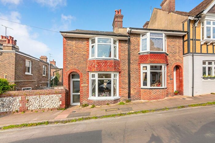 3 Bedroom End Terrace House For Sale In Toronto Terrace, Lewes, BN7
