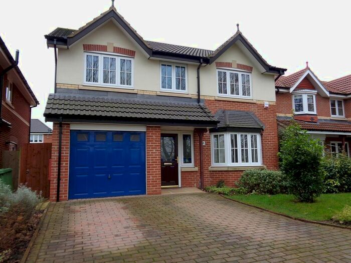 4 Bedroom Detached House To Rent In Tarporley Close, Eccleston, St Helens, WA10
