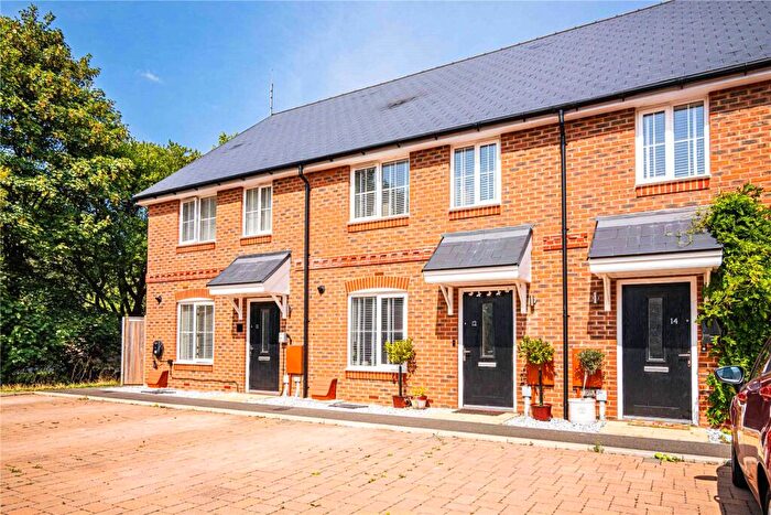 3 Bedroom Terraced House For Sale In Haxters End, Berkhamsted, Hertfordshire, HP4