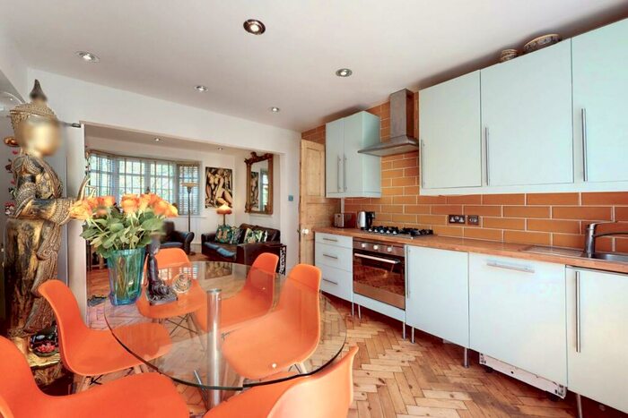 3 Bedroom End Of Terrace House To Rent In Falloden Way, Hampstead Garden Suburb, NW11