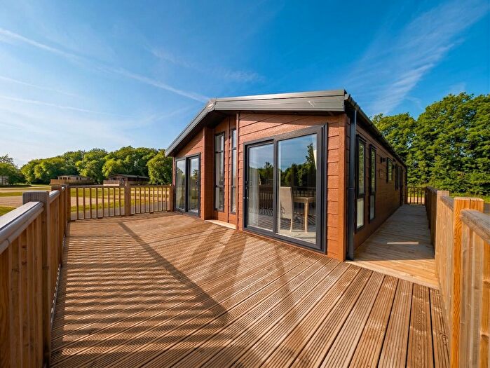 3 Bedroom Lodge For Sale In South Lakeland Leisure Village, Borwick Ln, Warton, Carnforth, LA6