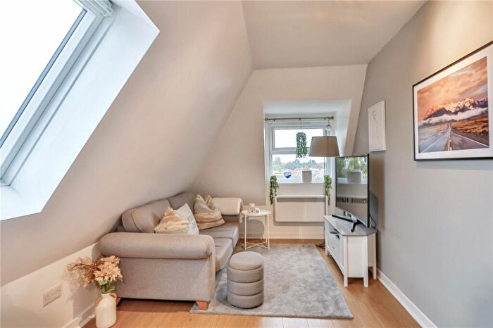 1 Bedroom Apartment For Sale In Christchurch Road, Boscombe, Bournemouth, BH7