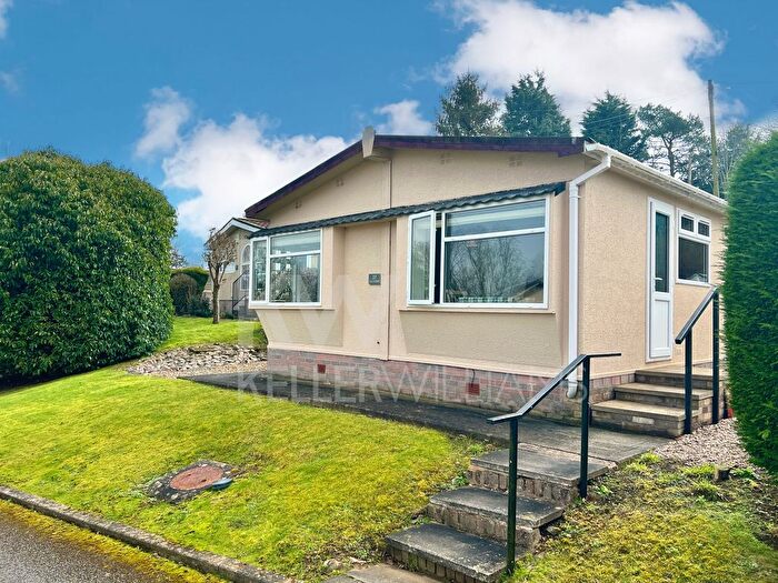 2 Bedroom Detached House For Sale In Oak Avenue, Blisworth Park, Blisworth, Northampton, NN7