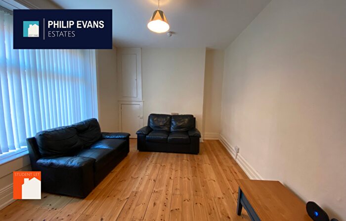 7 Bedroom Terraced House To Rent In Cambrian Street, Aberystwyth, SY23