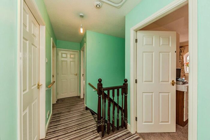 4 Bedroom Detached House For Sale In Adlington Drive, Sandbach, Cheshire, CW11