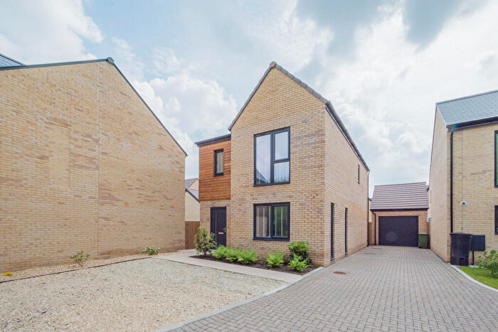 4 Bedroom Detached House To Rent In Mulberry Park - Combe Down, Bath, BA2