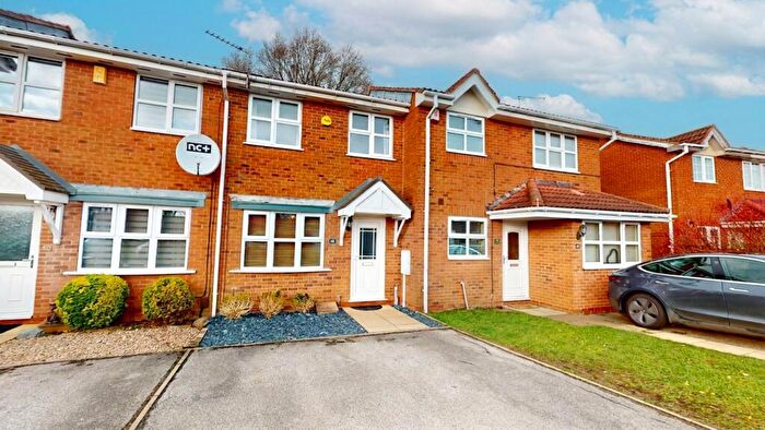 2 Bedroom Town House To Rent In Meadow Nook, Boulton Moor, DE24