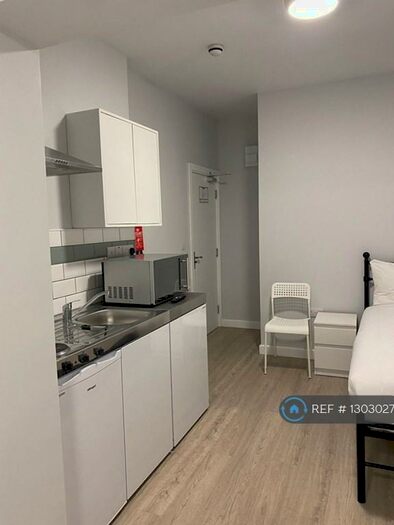 Studio To Rent In High Road, London, HA9