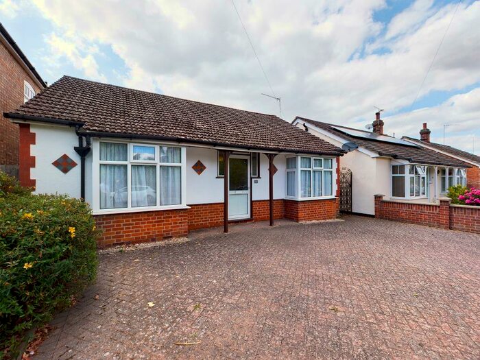 3 Bedroom Detached Bungalow To Rent In West Road, Bury St Edmunds, IP33