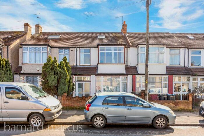4 Bedroom Terraced House To Rent In Manor Road, Mitcham, CR4