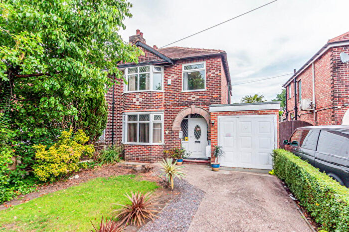 4 Bedroom Semi-Detached House For Sale In Moorside Road, Flixton, Manchester, M41